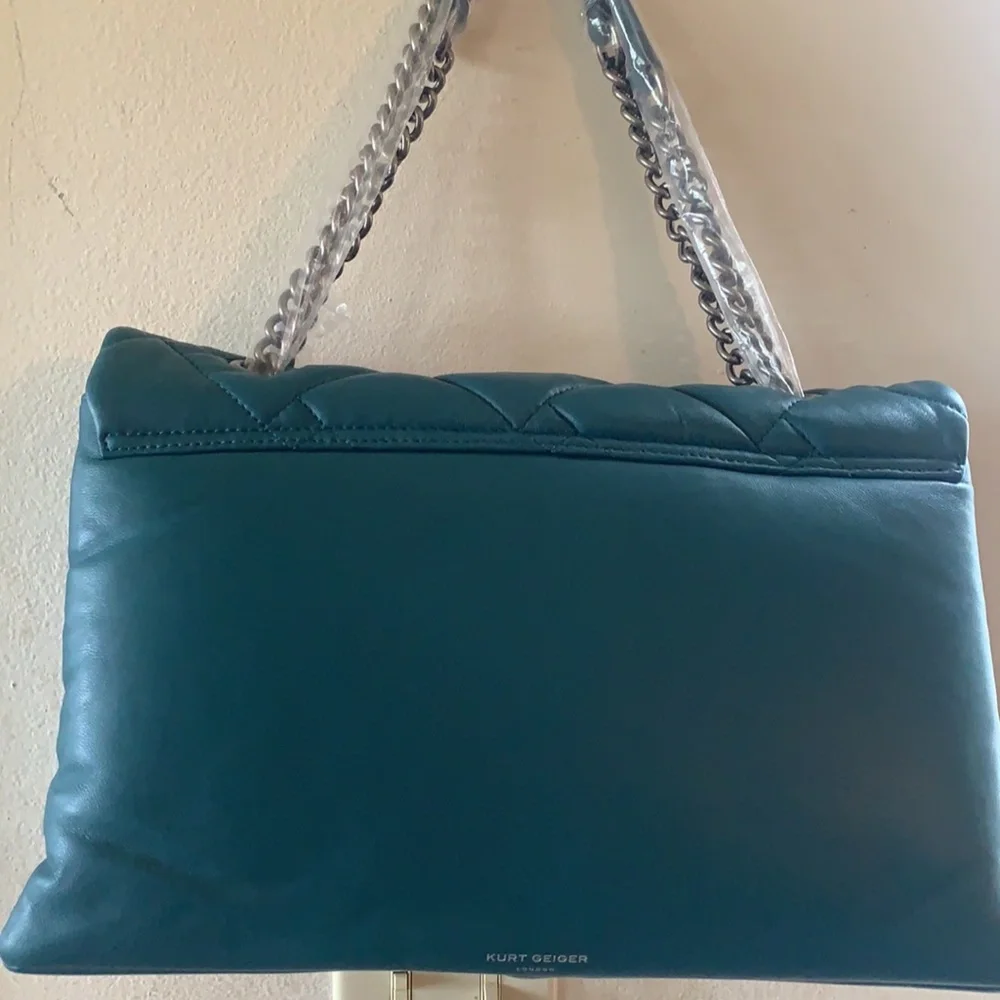 Kurt Geiger London Kensington XXL KENSINGTON  Soft Quilted Leather Shoulder Bag - Picture 9 of 11